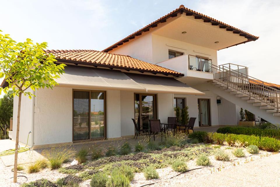 Varkes Suites 2 Nea Moudania Extérieur photo